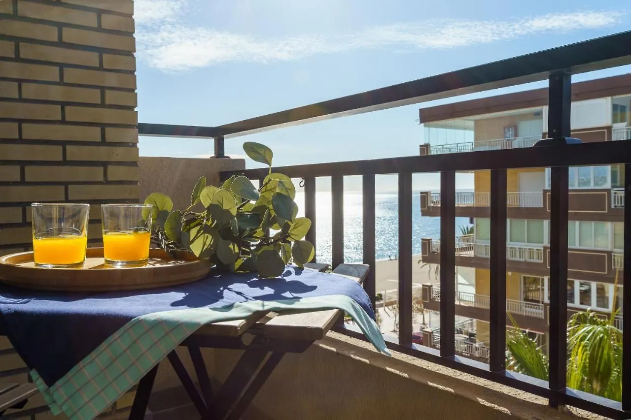 Malagasuite Cozy Apartment In Fuengirola